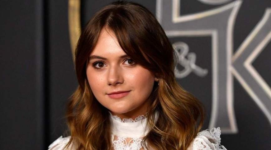 How Tall Is Emilia Clarke? Find Her Exact Height